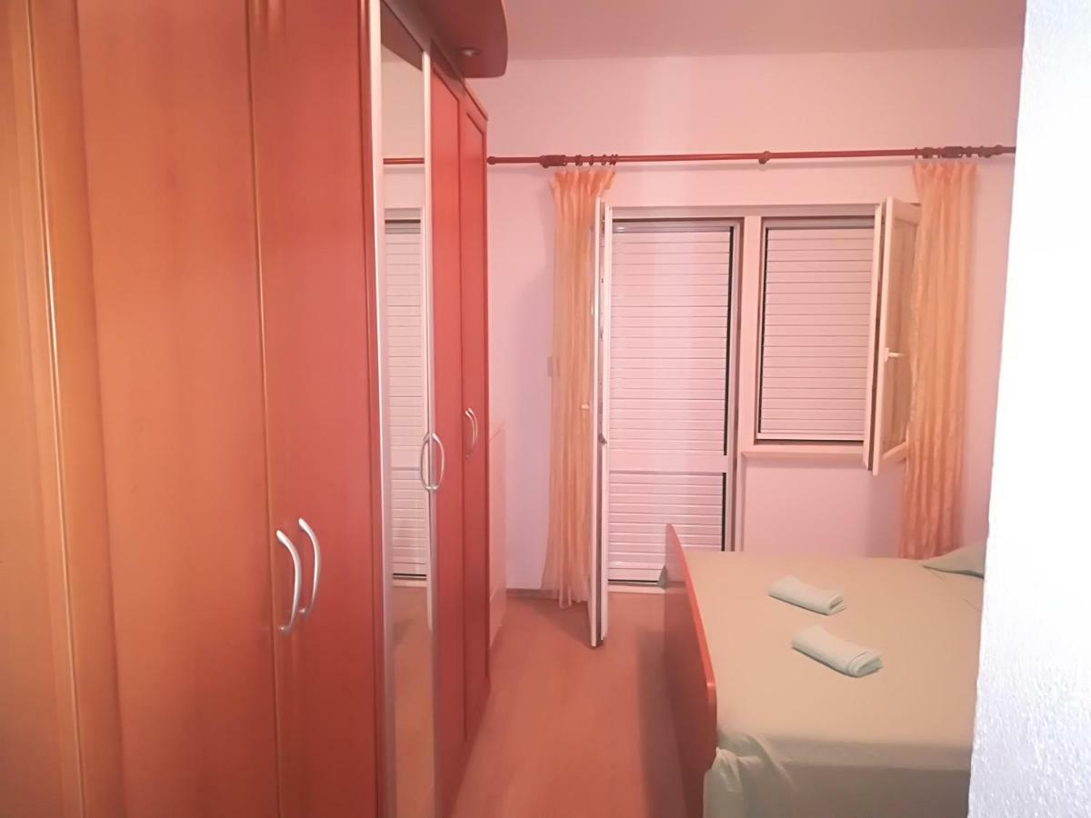 Apartment Nela บาชกาโวดา ภายนอก รูปภาพ
